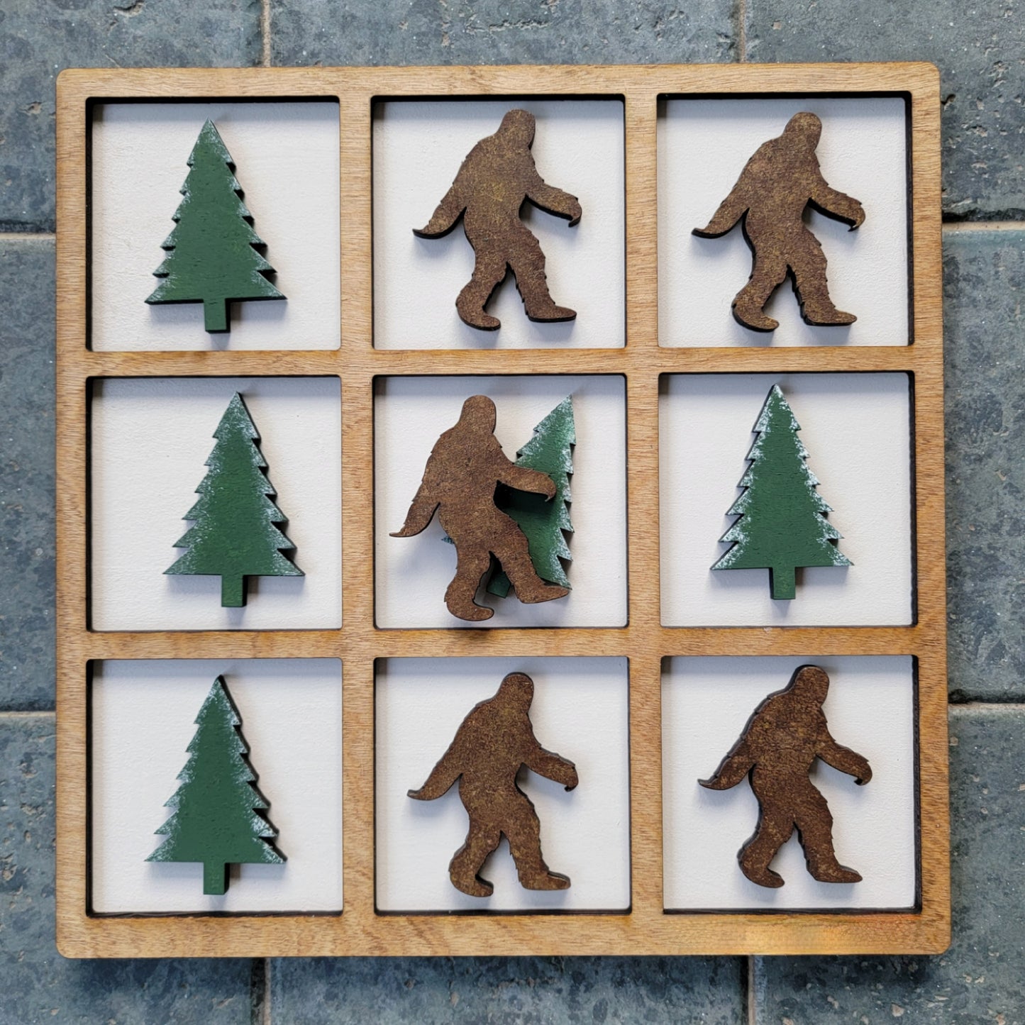 Tic-Tac-Toe Bigfoot Version