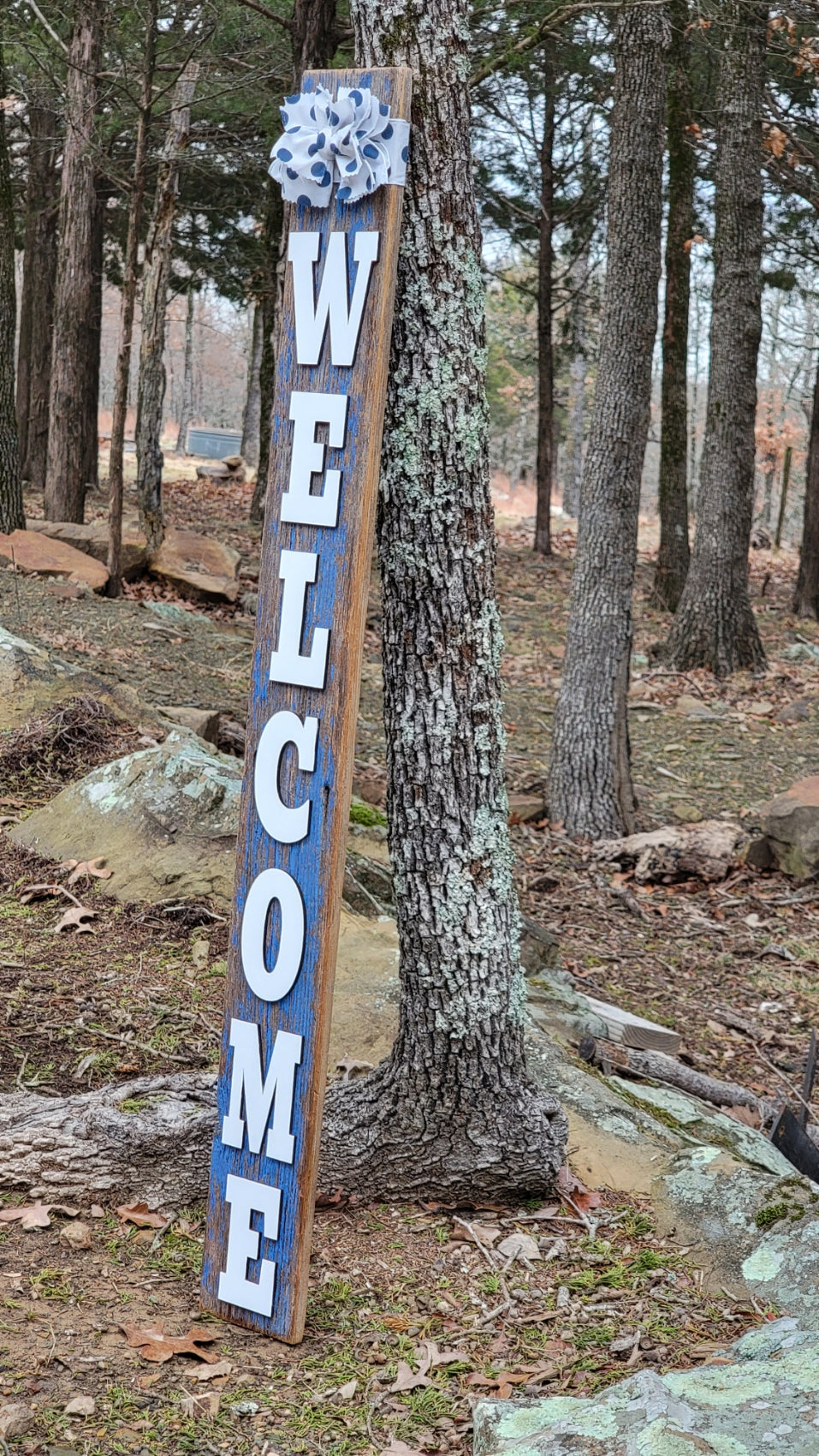 Rustic Welcome Sign w/Bow