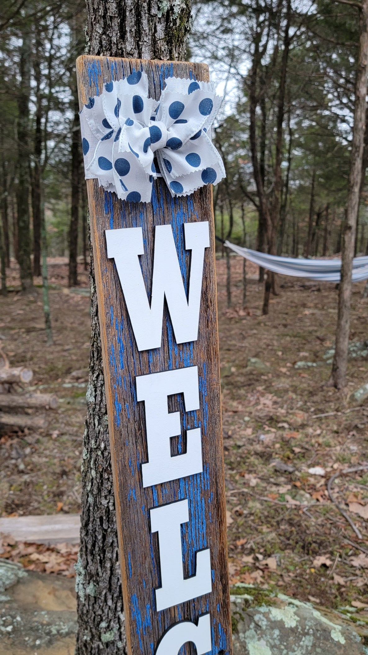 Rustic Welcome Sign w/Bow